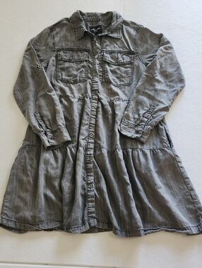 Velvet Heart Gray Denim Tiered Button-Front Midi Dress Size Medium